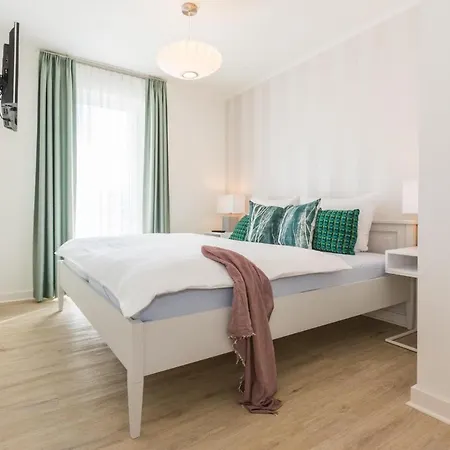 Apartmenthaus Am Park Am Park 22 아파트 *
